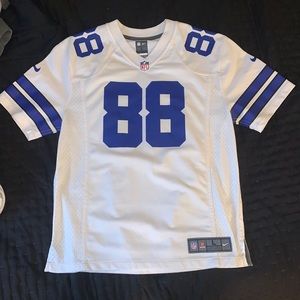 Dez Bryant NFL jersey large in kids
